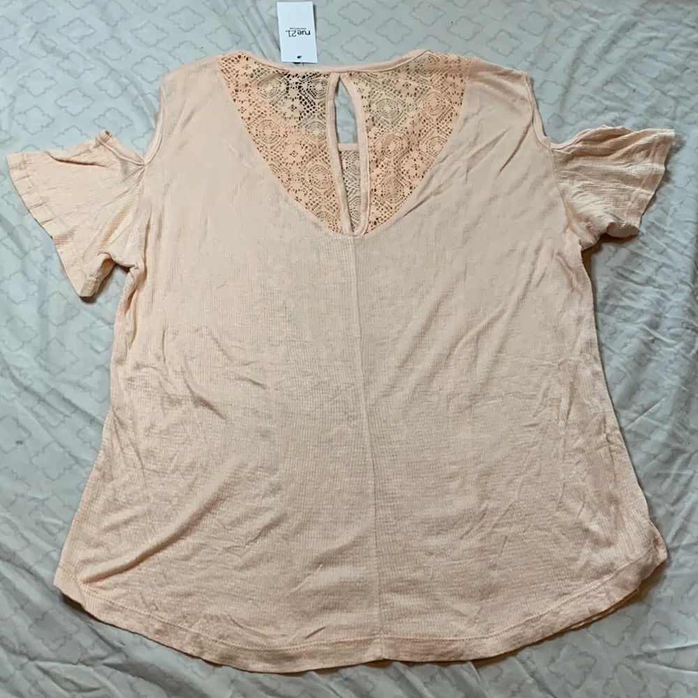 NWT Rue 21 Lace Top - Picture 5 of 6